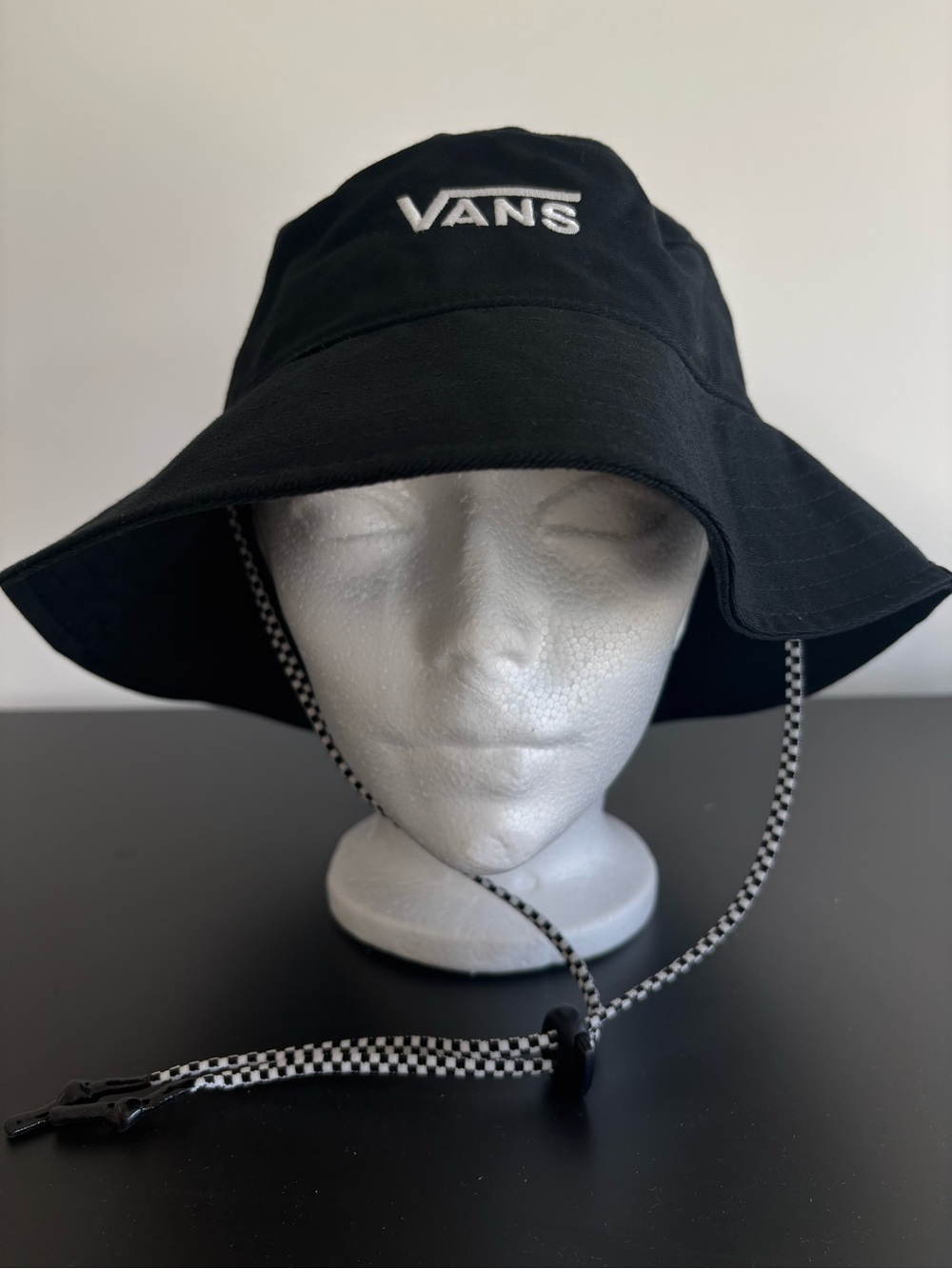 S/M VANS Bucket Hat